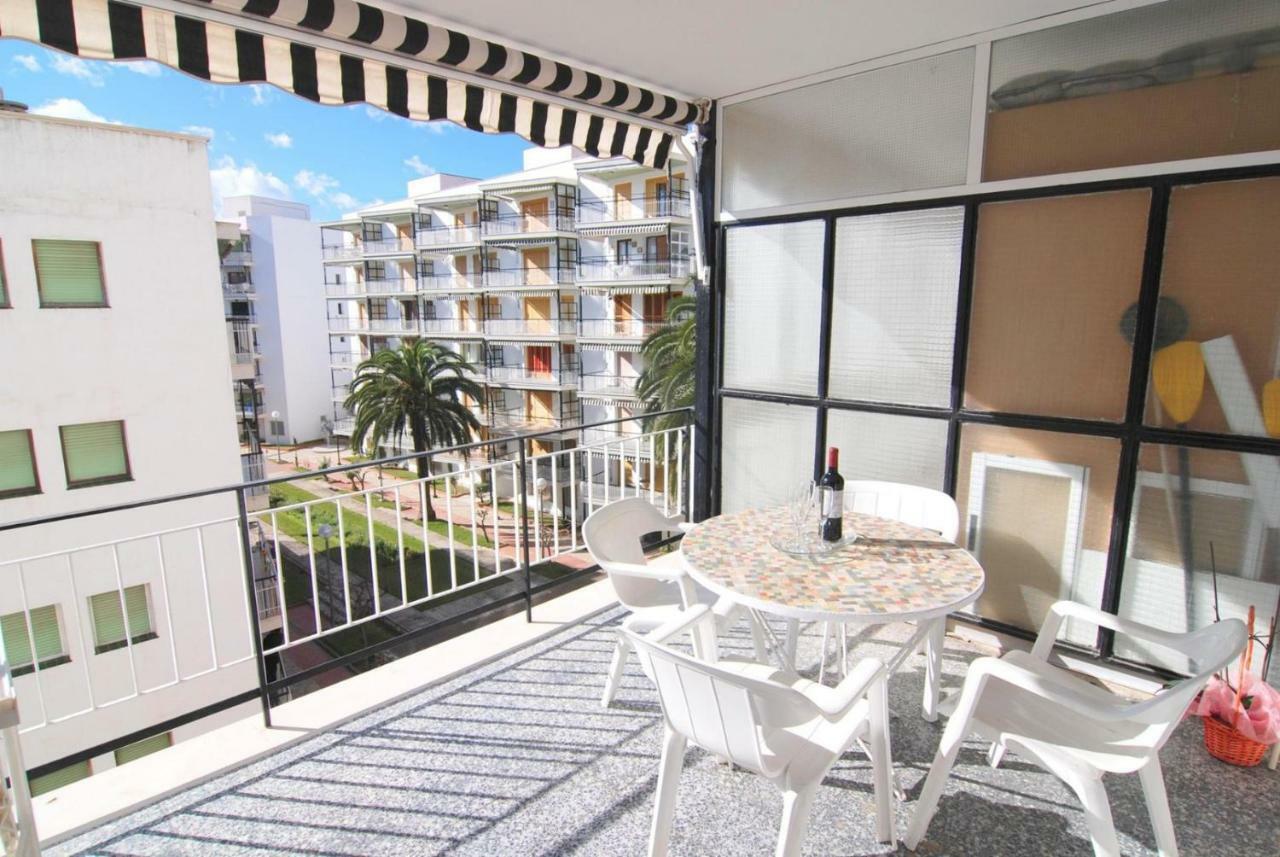 Appartamento Aries Basic Salou Esterno foto